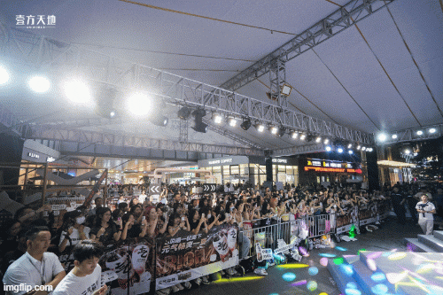 前方高糖!30+购物中心诠释“七夕营销”的多种表达方式