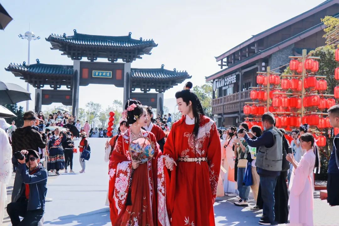 前方高糖!30+购物中心诠释“七夕营销”的多种表达方式