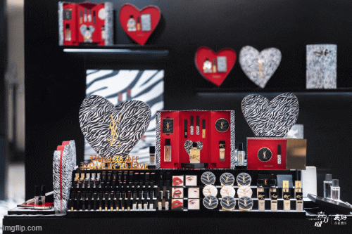 前方高糖!30+购物中心诠释“七夕营销”的多种表达方式