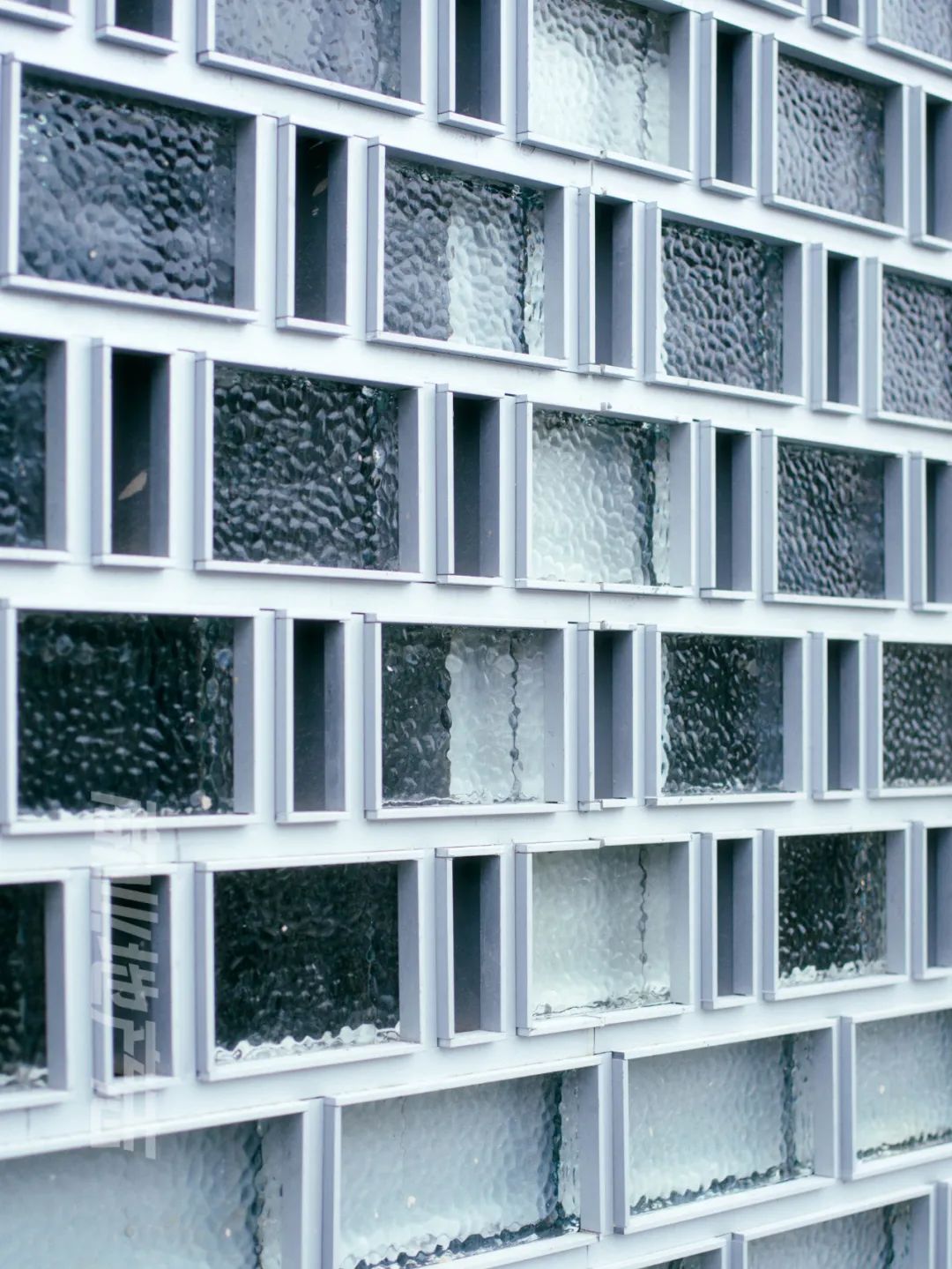 CRR百图斩|在沪上千年古刹旁,升腾起东方潮流新力量