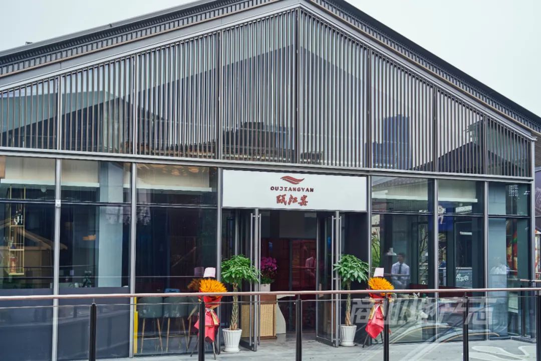 CRR百图斩|在沪上千年古刹旁,升腾起东方潮流新力量