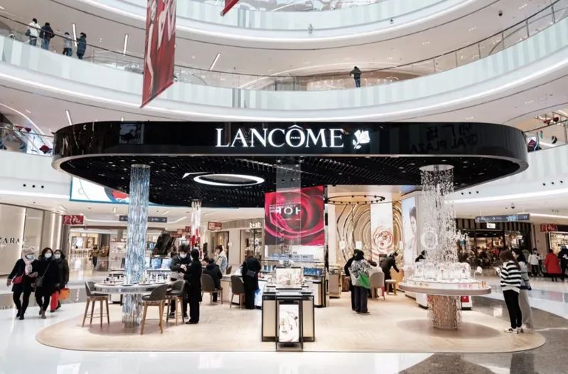 调查|上海400家商场,是怎么“抢”顾客的