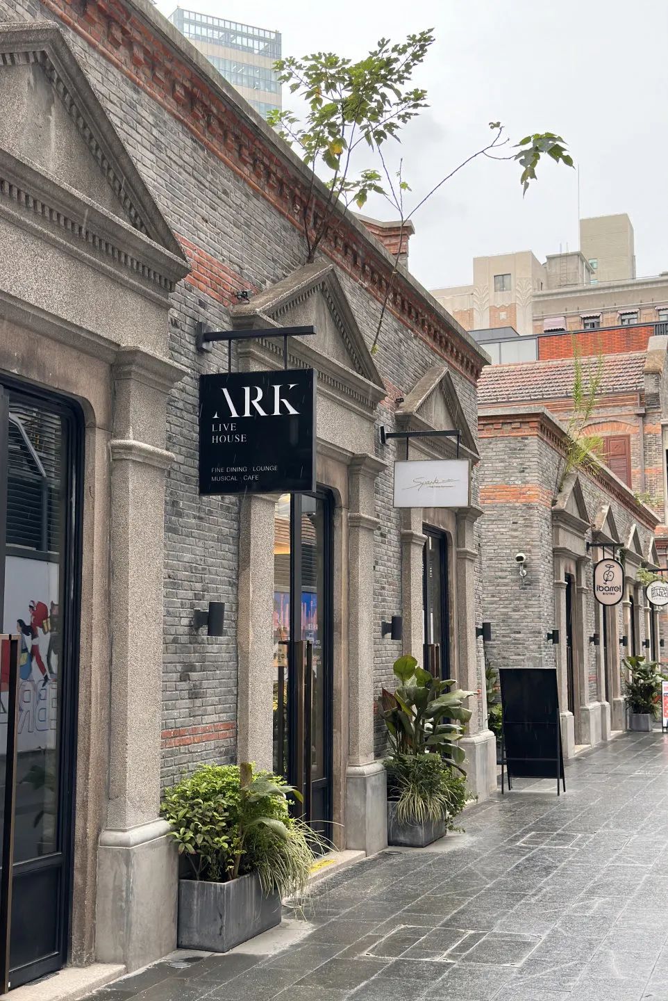 实探 | 解读上海四大石库门商业, 里弄活化有哪些秘诀?