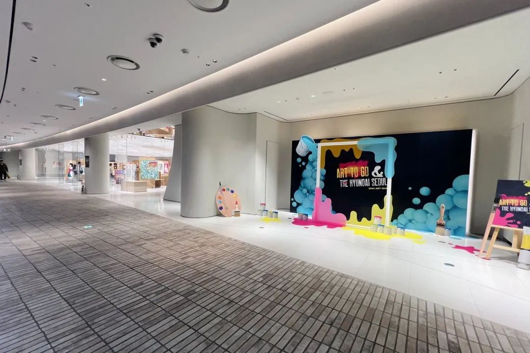 韩国年轻人,为何愿意重回商场?