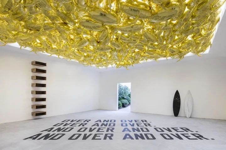 LV的“三块广告牌”