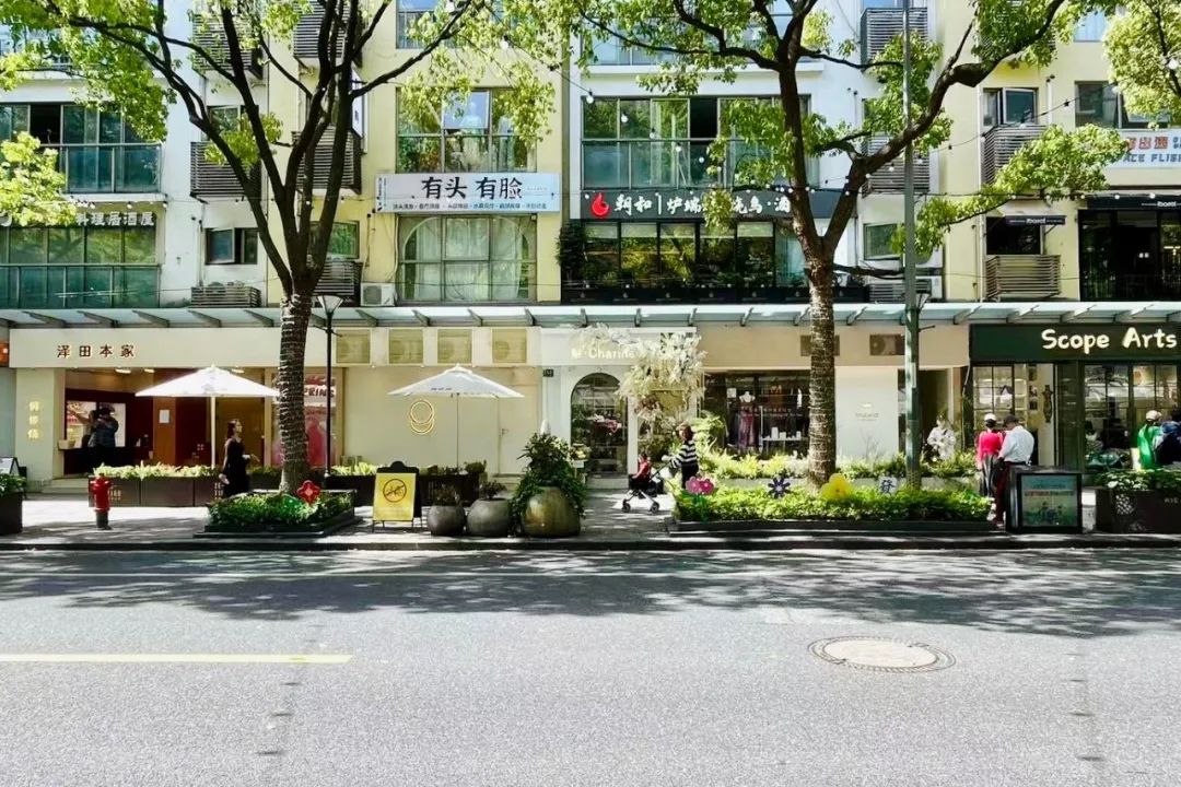 家门口的马路可以做出调性吗?Discus Mart、NEIWAI ACTIVE等入驻大学路 | iziRetail热点