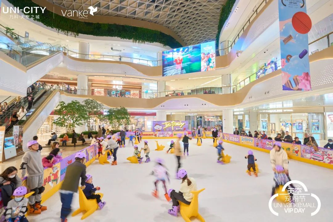 如何强化顾客粘性?这家上海商场开启一项“突破传统运营逻辑”的创新 | iziRetail热点