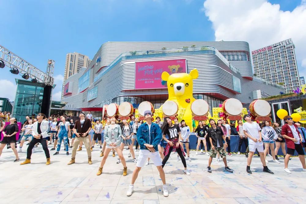 上市敲钟之后,青岛万象城如何更进一步?