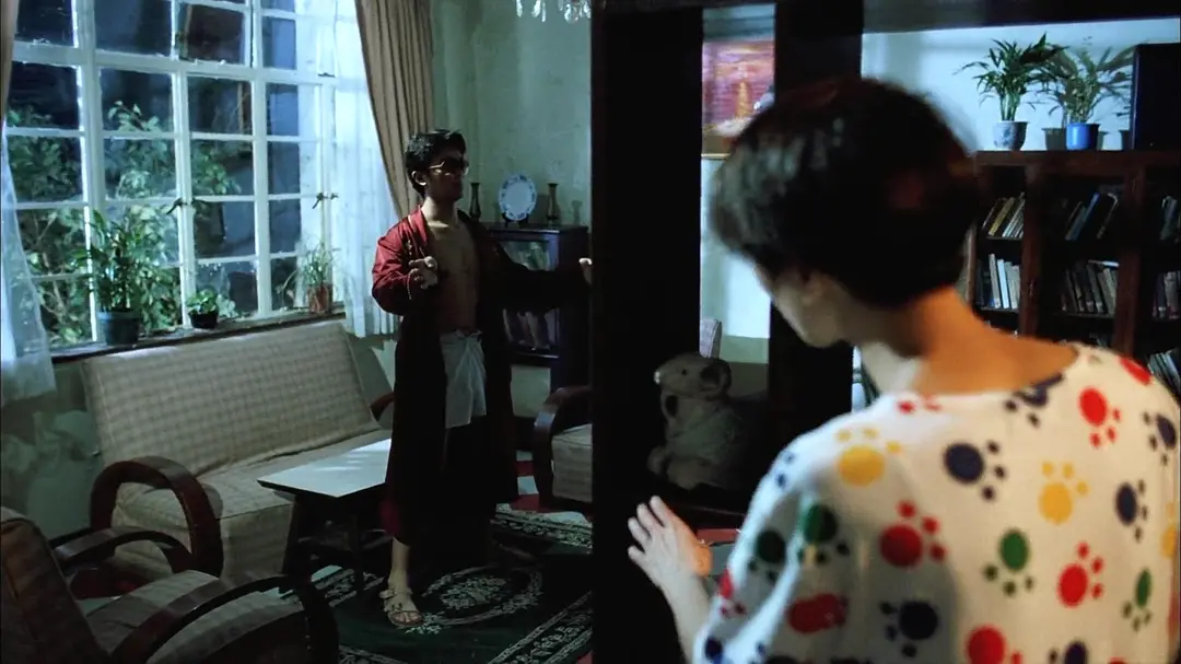 你二大爷的丑拖鞋，成了中产花1000也抢不到的法式足力健？