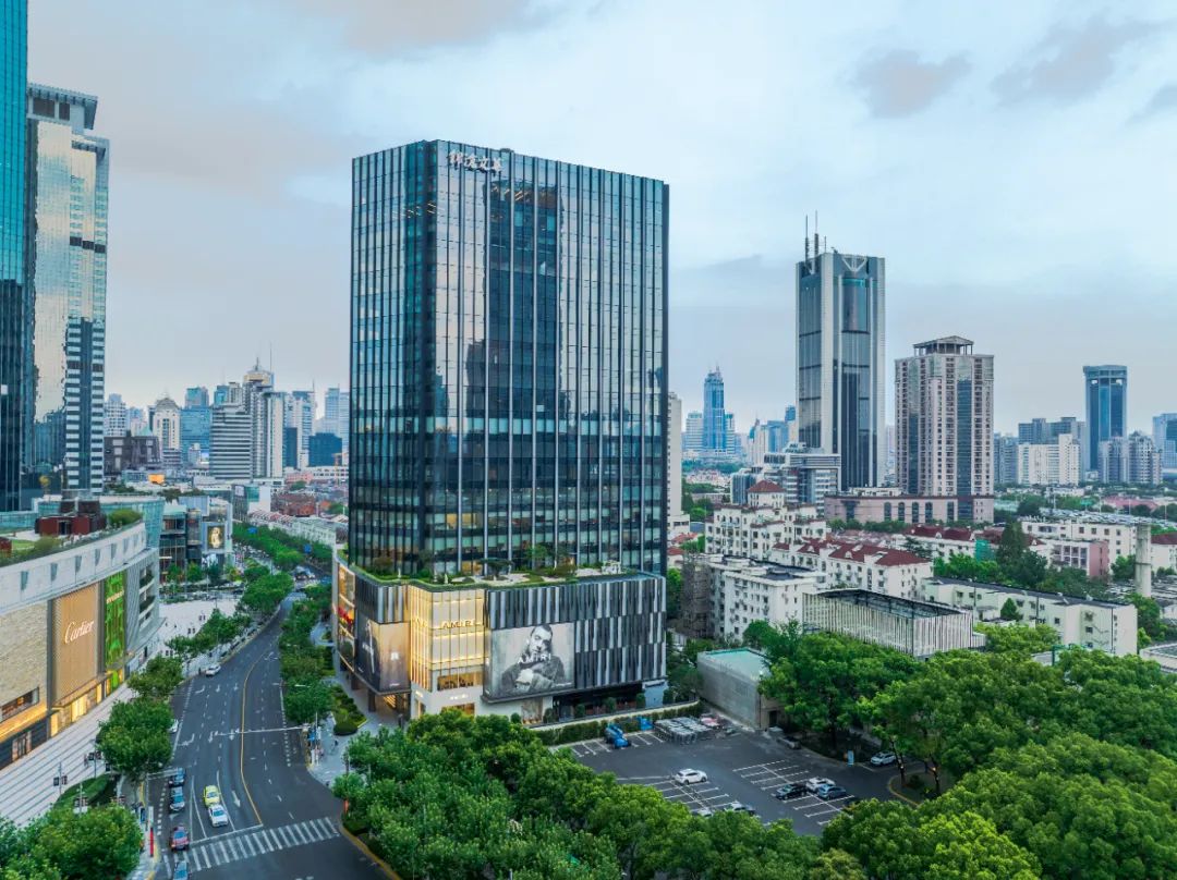 锦沧文华广场SUNSET PUNCH周年庆典诠释“精致、潮奢” | iziRetail热点