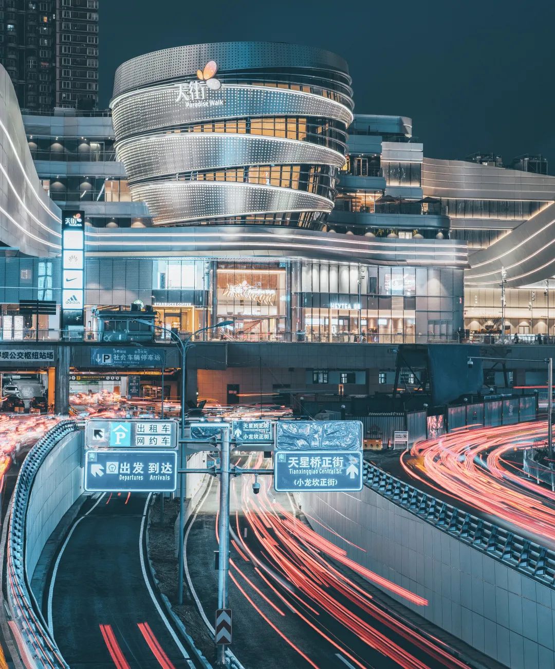 龙湖商业，靠什么成为龙湖的业绩“稳压器”？