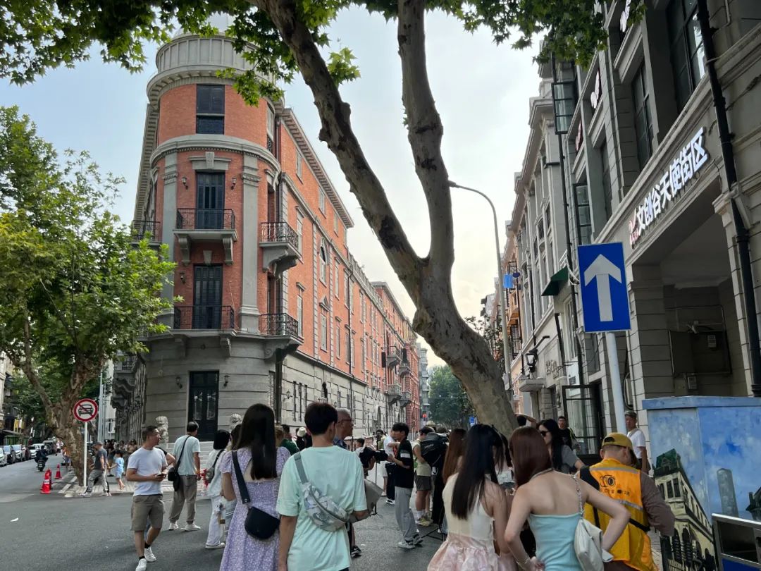 武汉商业全扫描：华中商业重镇，商业形态开始百花齐放 | iziRetail 逸芮