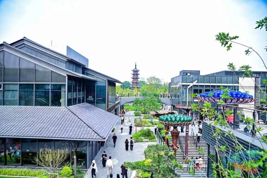 龙华会：以属地文化赋能商业，打造“东方之美”的城市名片