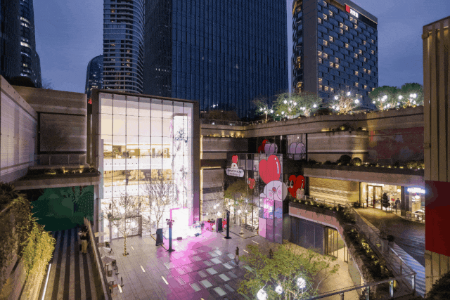 深圳前海壹方汇1月11日惊喜亮相，打造“城市中心公园MALL”| iziRetail热点