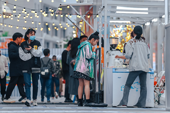 奉贤商业越来越有意思了