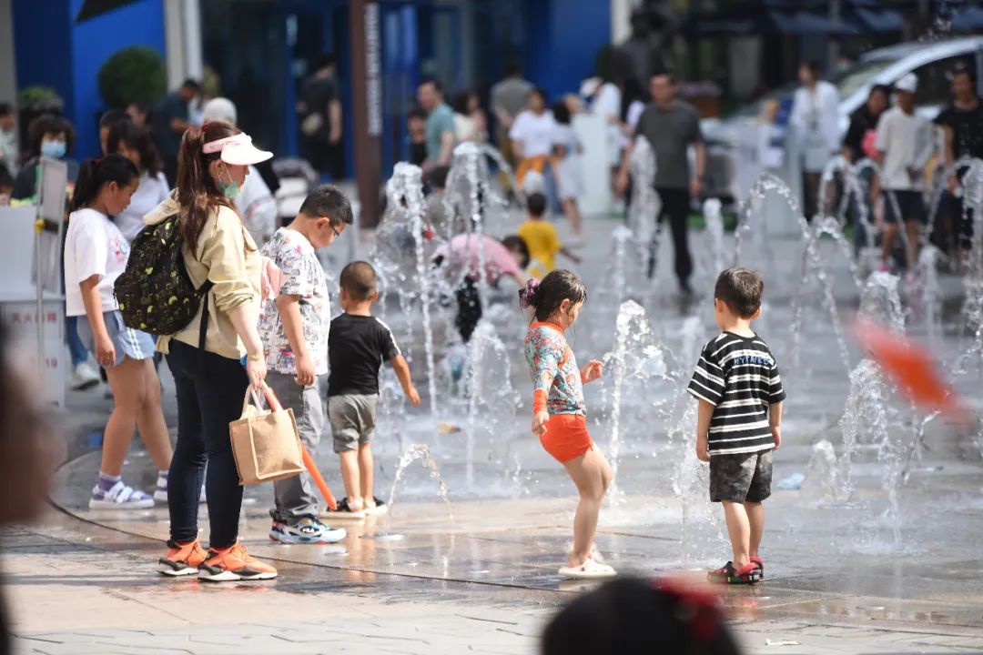 看中粮·祥云小镇如何为生活街区注入商业生长力 | iziRetail热点