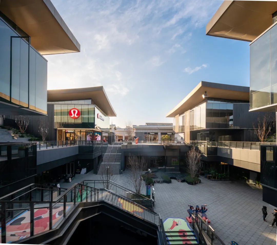 实探｜开园不到半年，仁恒仓街“爆改”仁恒仓街