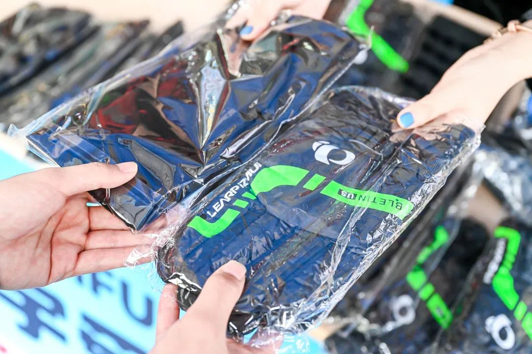 成为社区的闪光点