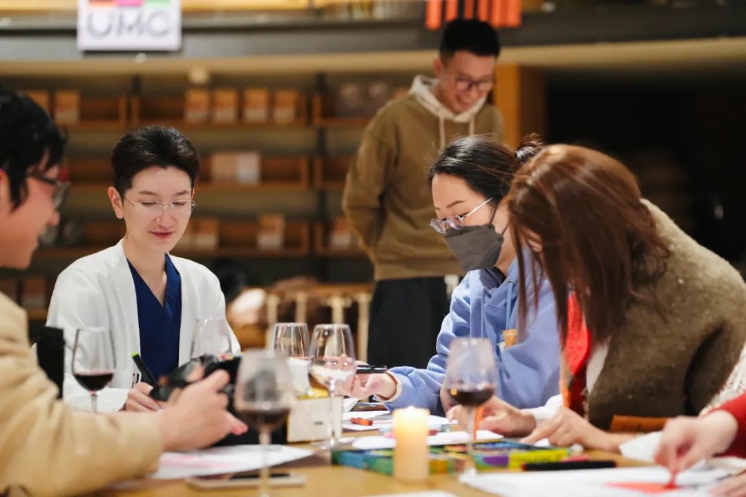 给每个年轻人，一个快乐的理由