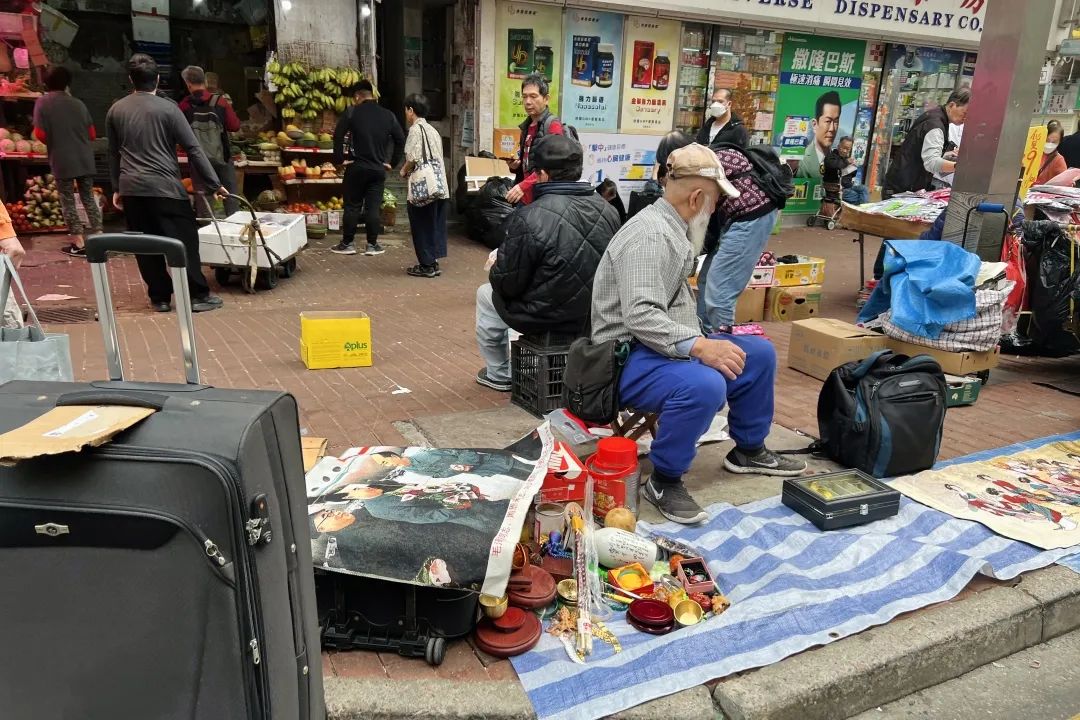 赴港游客，开始打卡“贫民窟”了