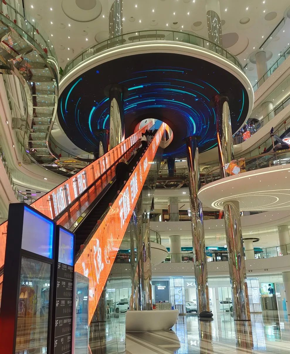 说人话、讲实效：如何打造一座人民群众喜闻乐见的商场？