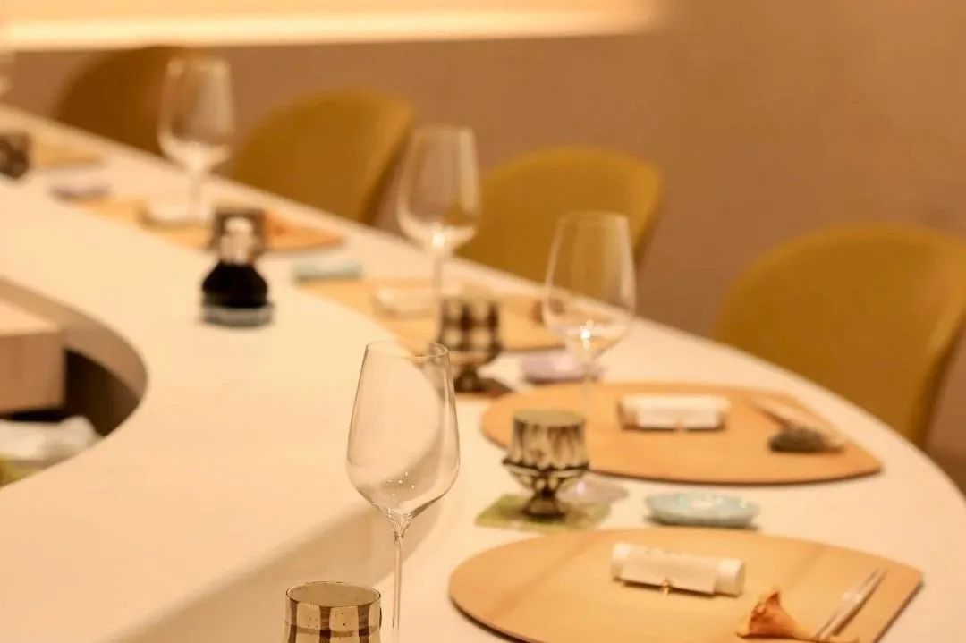 上海，正在流行“晚6早5”的生活模式