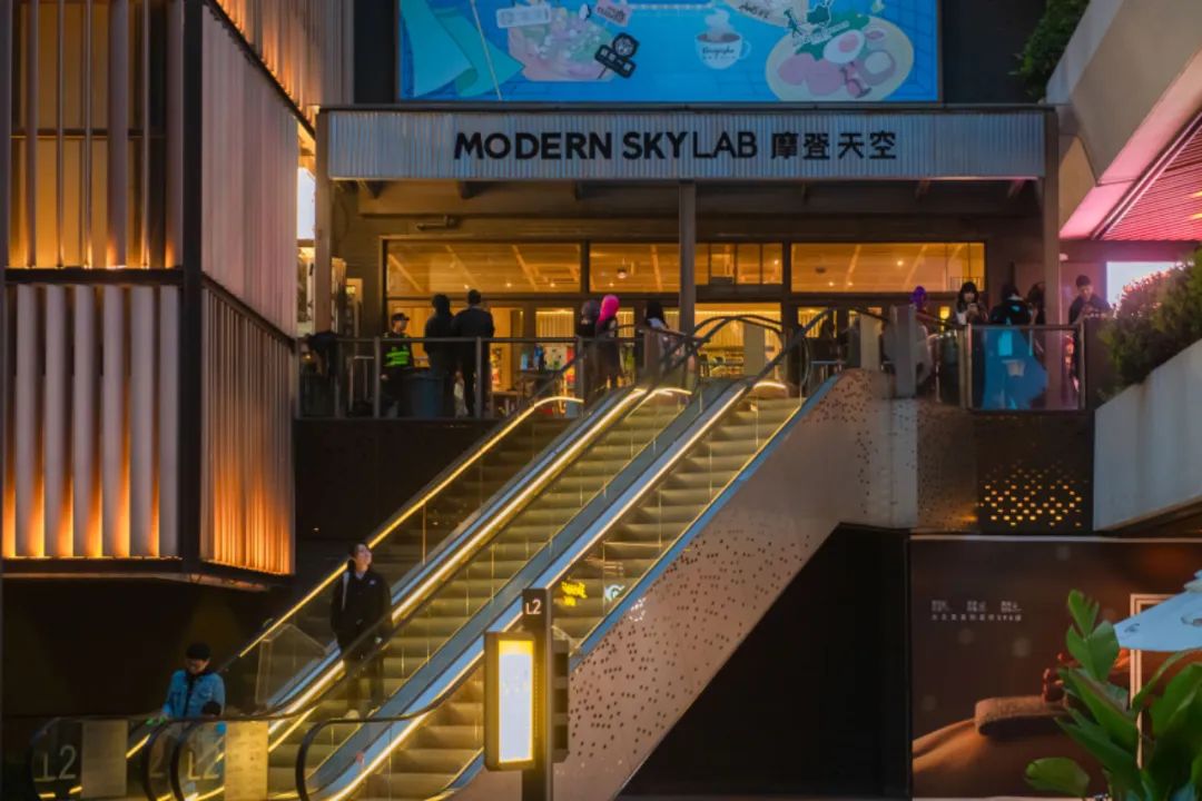 又改造又调整，瑞虹天地月亮湾大概想“重开”一次