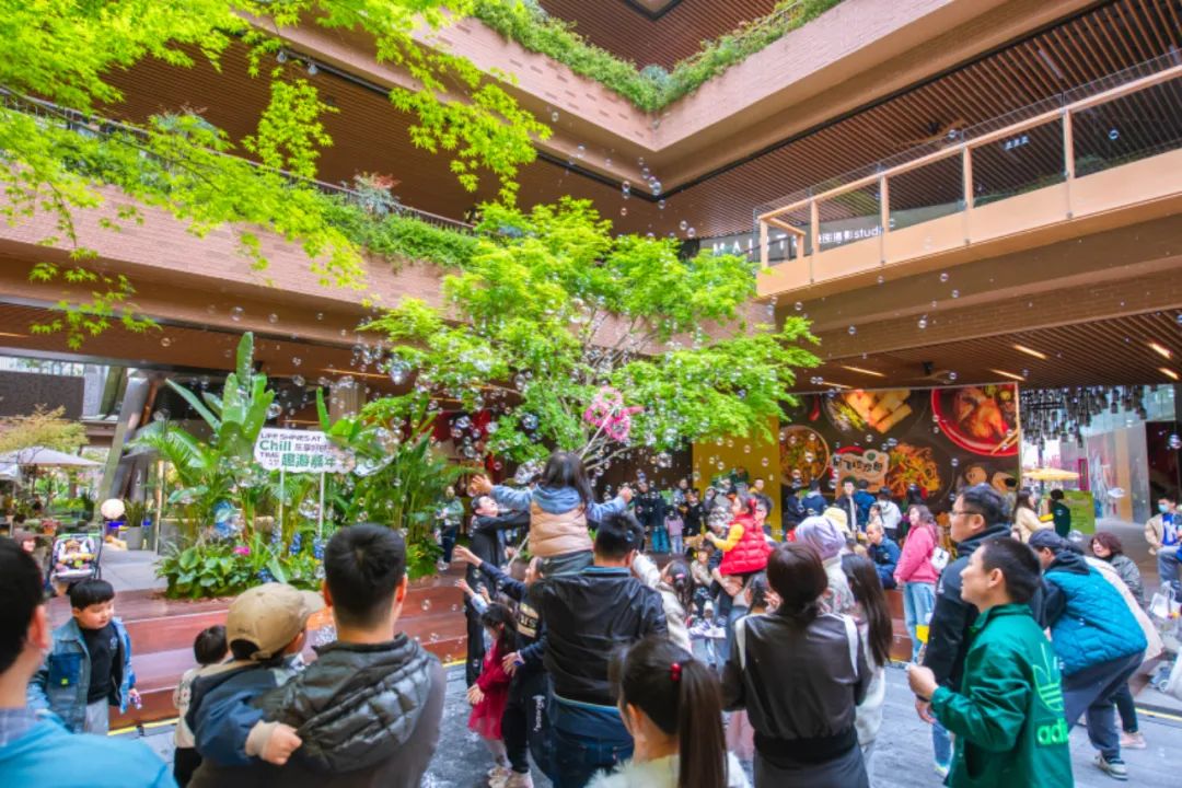 又改造又调整，瑞虹天地月亮湾大概想“重开”一次