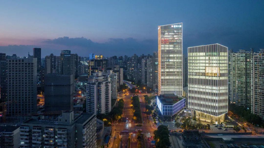 不到3万方却被米其林们「重仓」的商办商业，小而美也有大能量