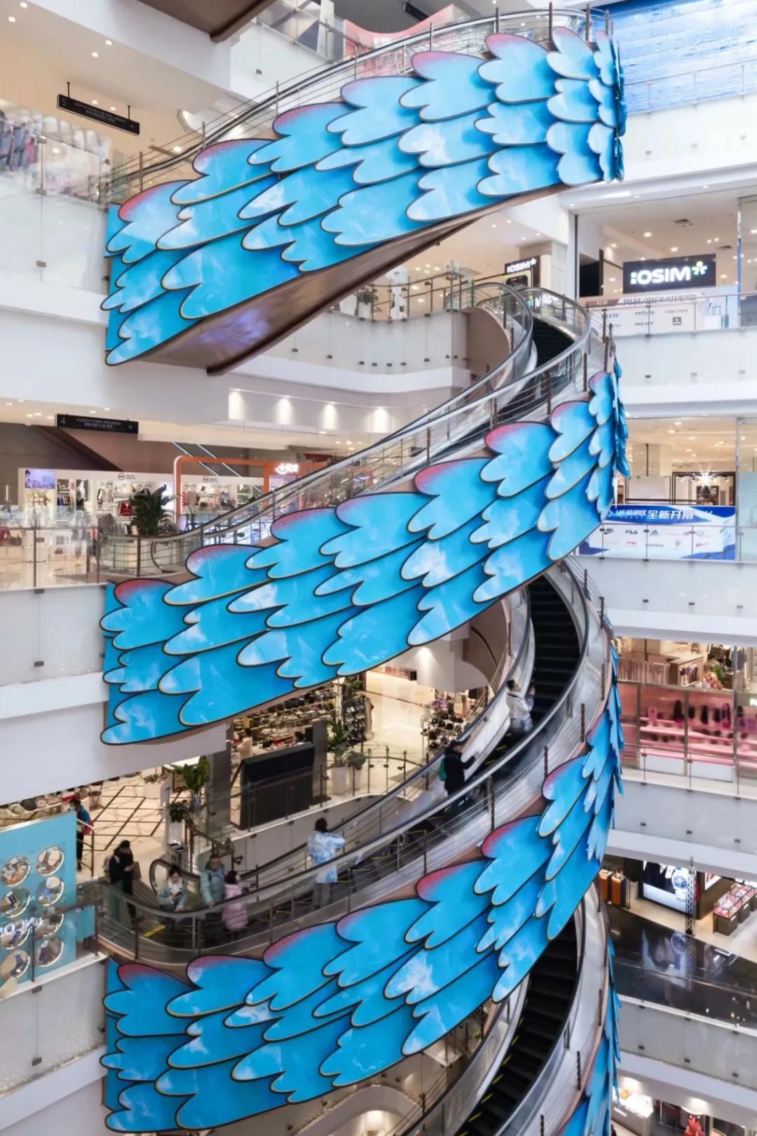 无锡恒隆广场又和扶梯“杠”上了