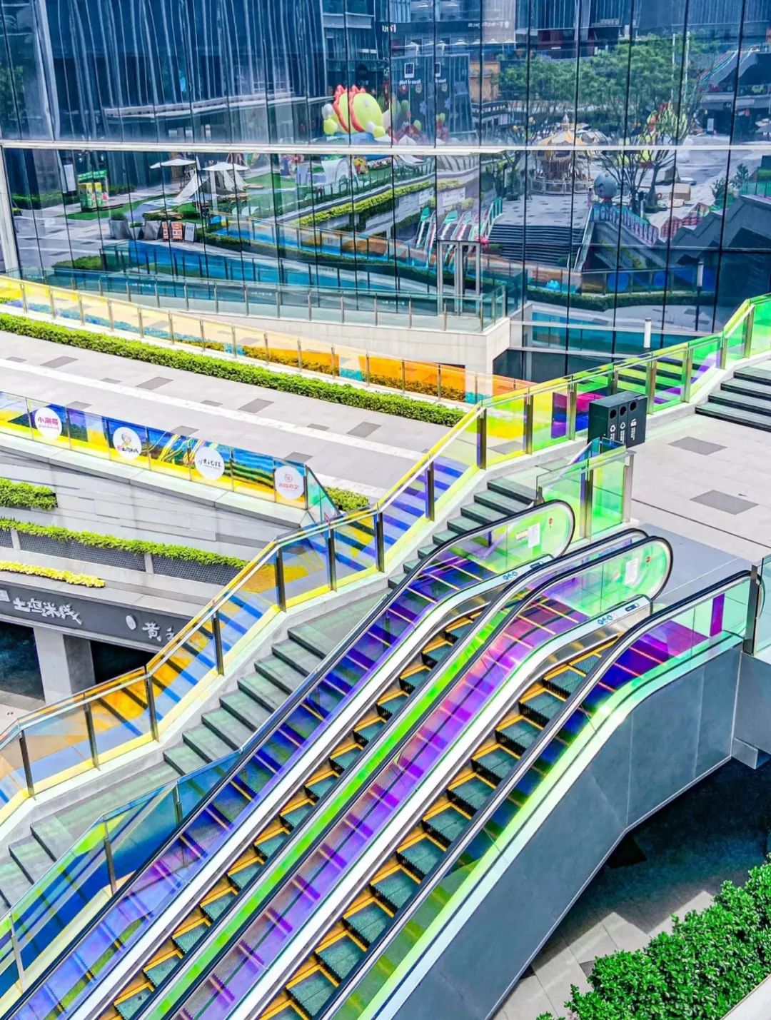 无锡恒隆广场又和扶梯“杠”上了