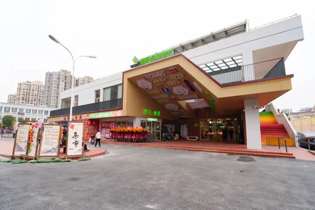 老商场改造，成了上海商业的“大戏”