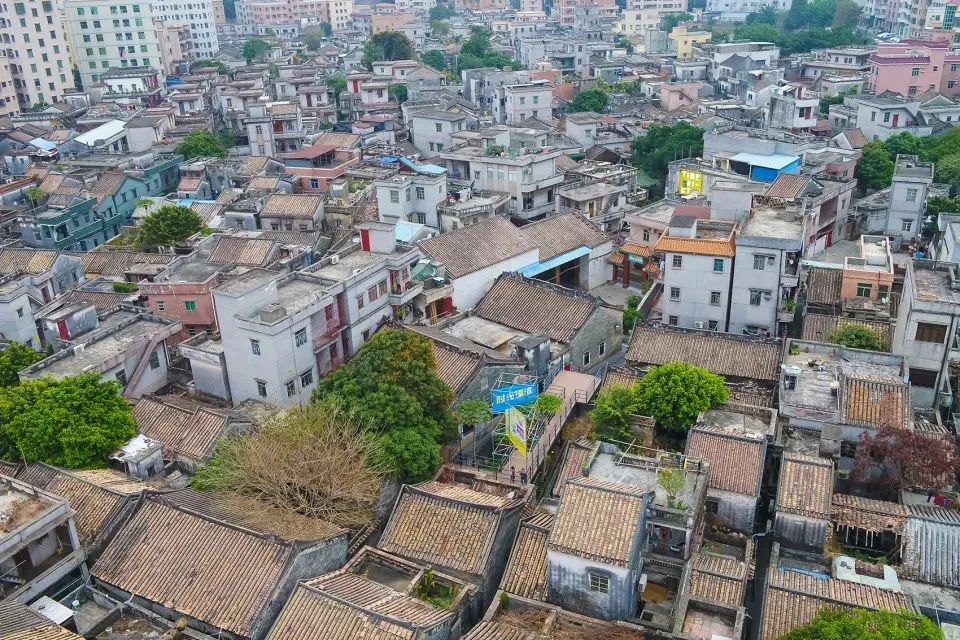 谈及「城市更新」的时候，我更希望是「保育活化」