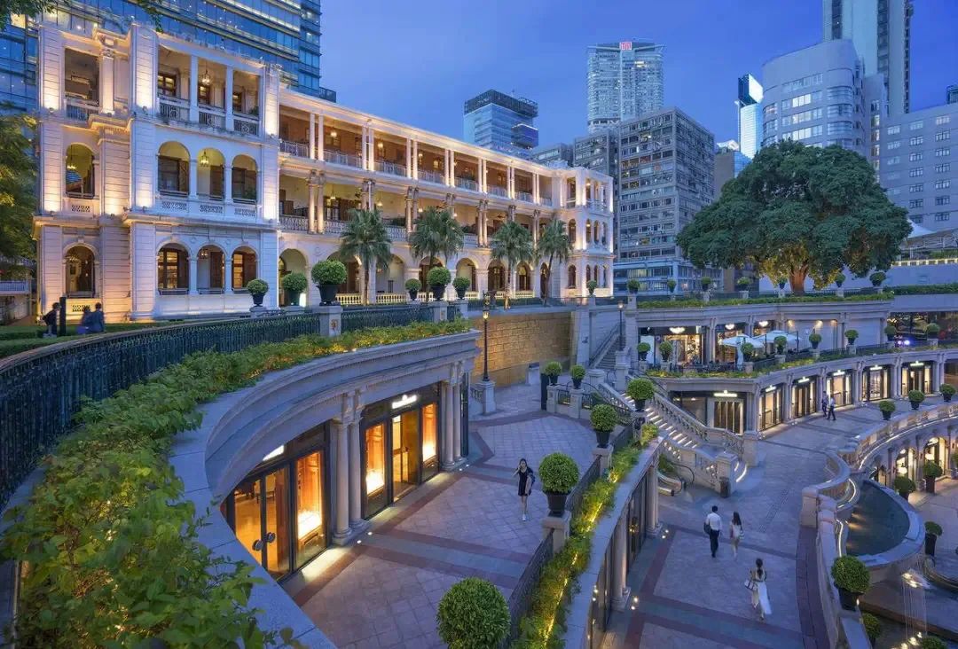 谈及「城市更新」的时候，我更希望是「保育活化」