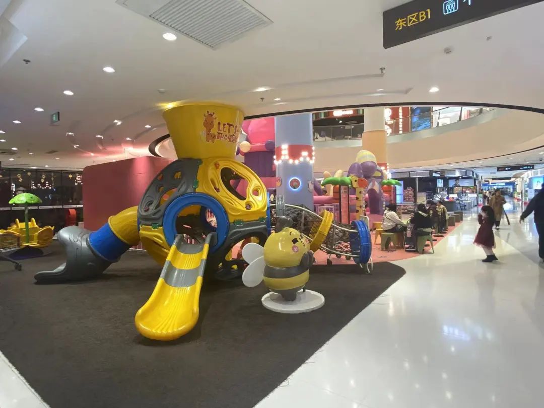 青岛崂山商圈5大商业项目现状：冰火两重天！