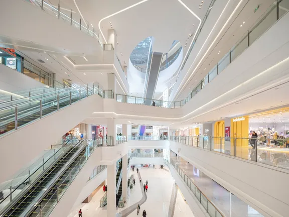 轻资产不香了？万达华润们火力一点都没减！