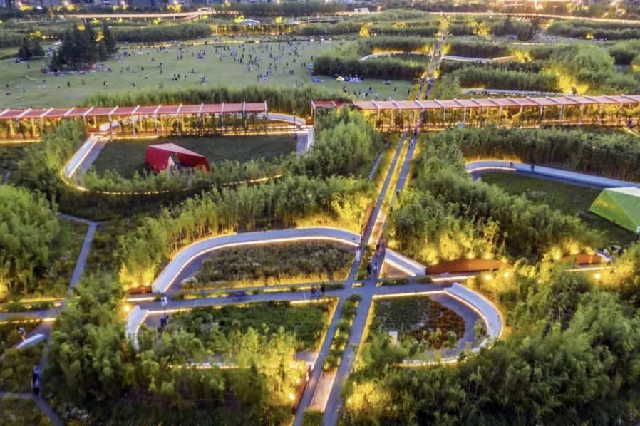 "馍都"上新, 西安荟聚爆满了