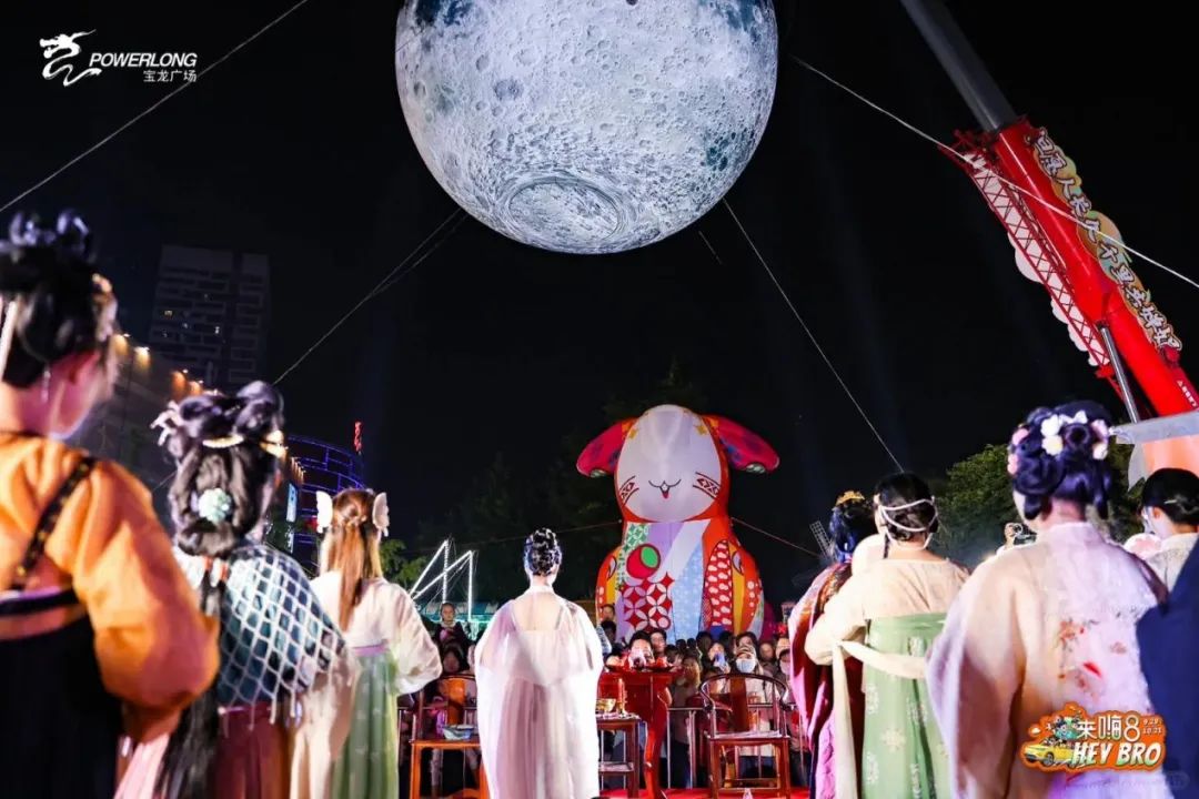 步步高死里逃生，但活不成胖东来