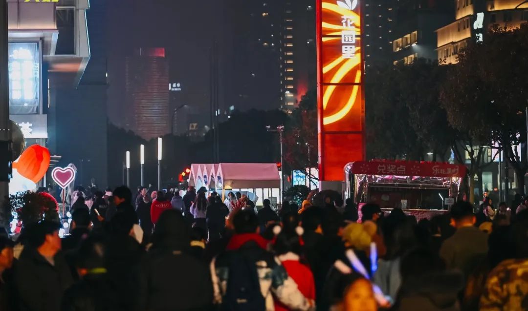 造节造景、品牌焕新，从华东四城看招商商管如何与城市共生