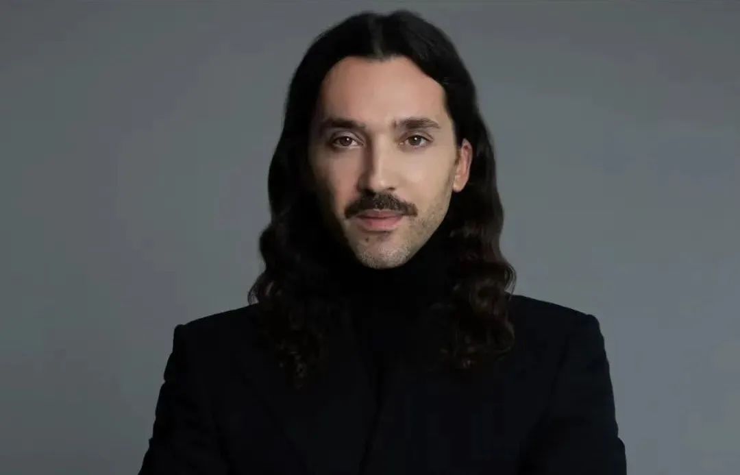 午报 |欧米茄母公司CEO称中国消费者愈发价格敏感；Gucci全球传播高级副总裁离职；尚泰集团计划收购Selfridges等百货