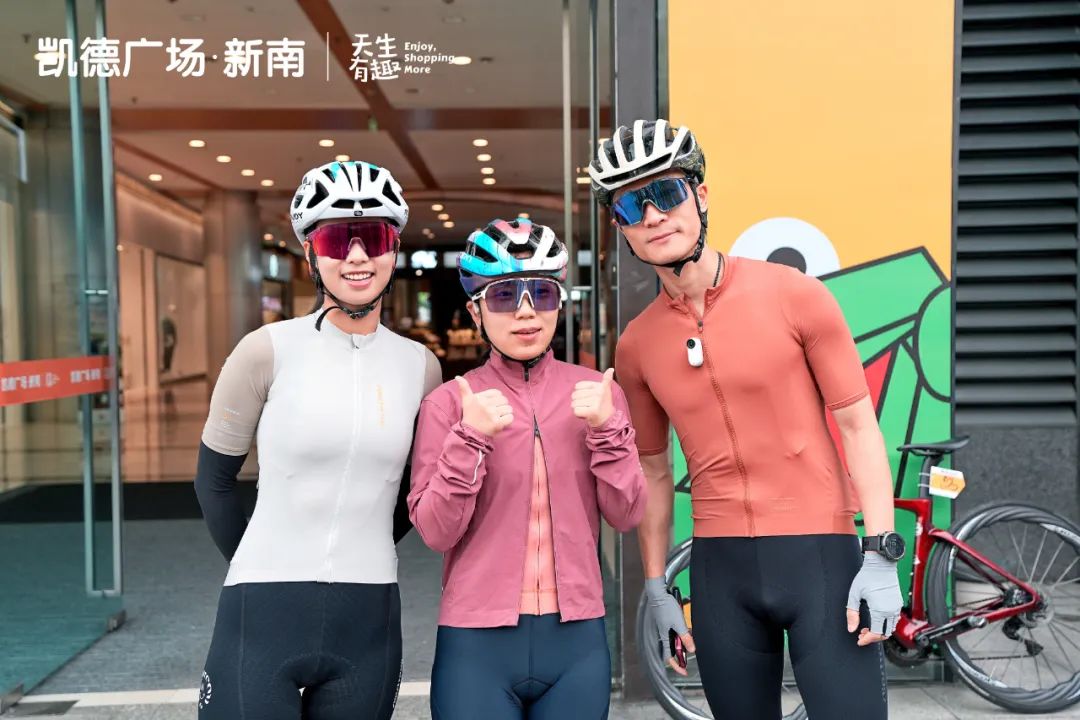 别再打造人设，该转换角色了