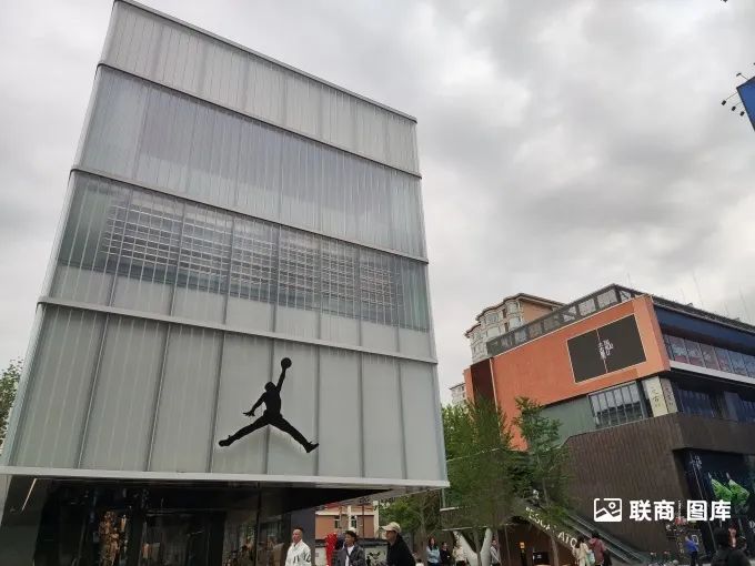 北京最潮的“屯”想挤进京城“贵圈”