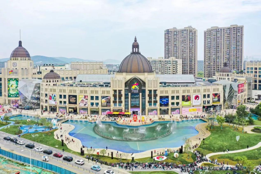 万达、华润、新城、龙湖、宝龙...12家企业租金收入与运营情况：越来越卷了
