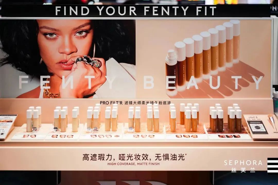 快讯 | 山东首家山姆会员商店落户青岛；荣耀年内或新开超1000家门店；FURLA批量关闭中国门店；泡泡玛特越南古堡主题店开业