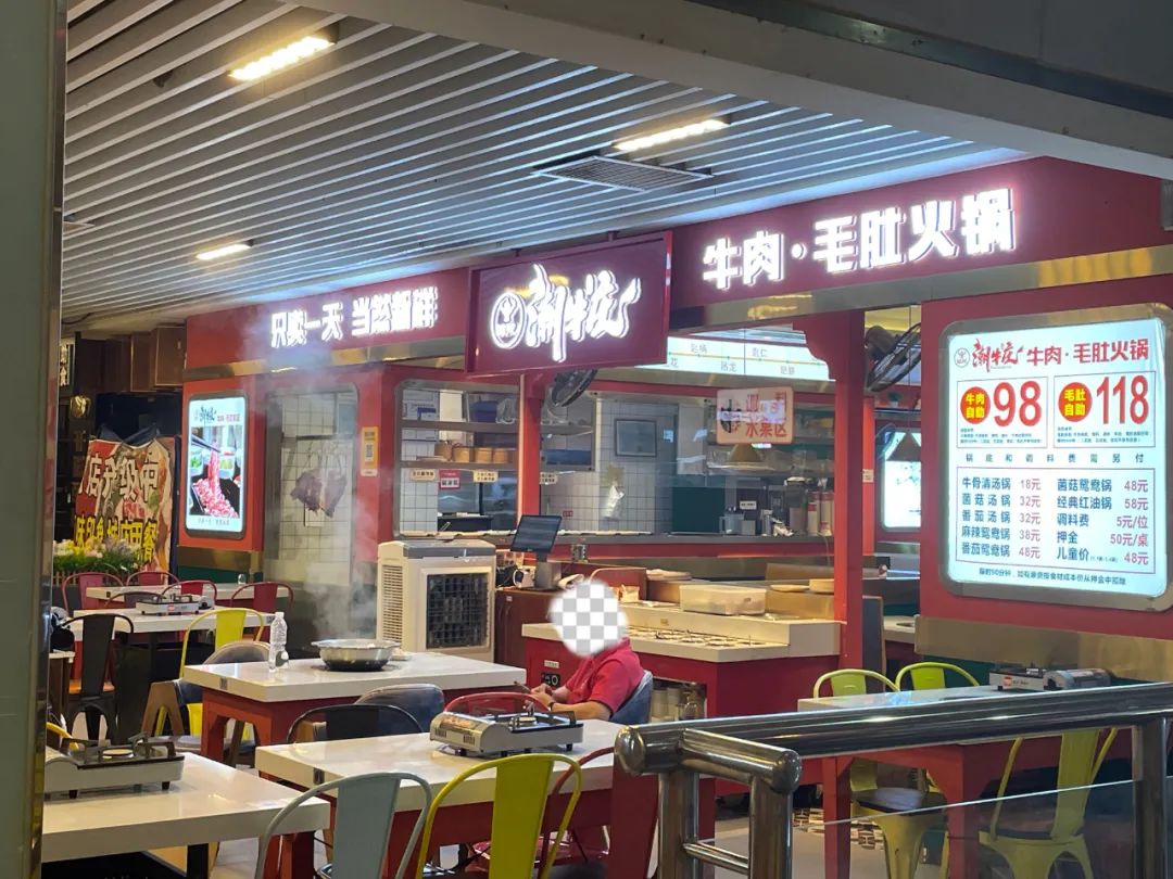有人生意惨淡、有人客流爆棚，深圳这个商圈“冰火两重天”？！