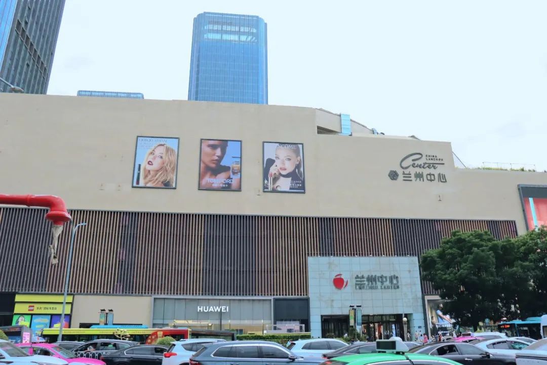 客流强度稳居全国前10的兰州地铁，沿线商业却......