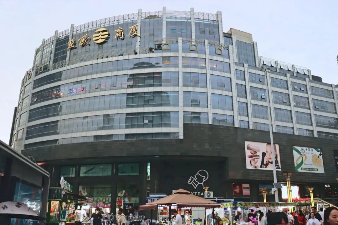 客流强度稳居全国前10的兰州地铁，沿线商业却......