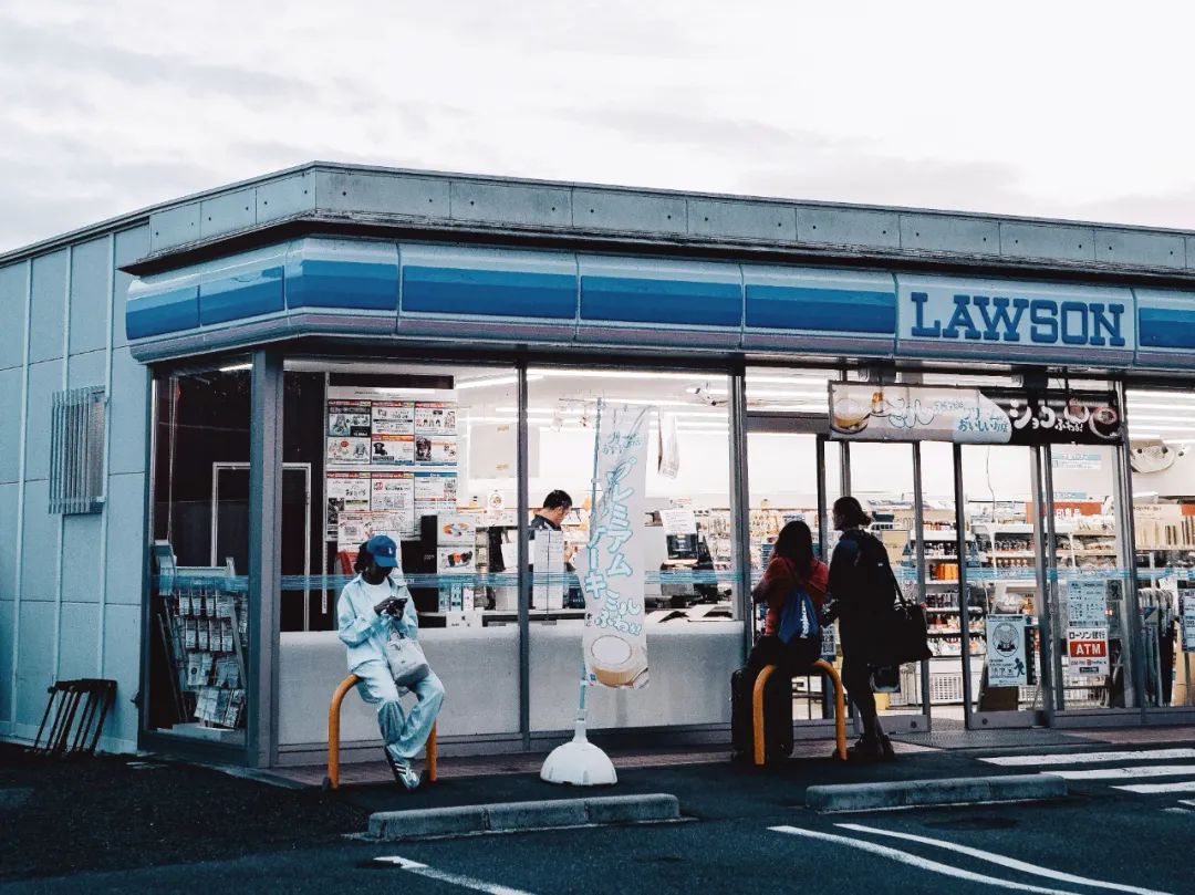 CRR精选 | 2024日式便利店三巨头的商品策略