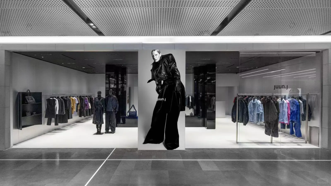 上海7-8月市场报告：40个商业项目有630余家品牌调整动态｜iziRetail热点